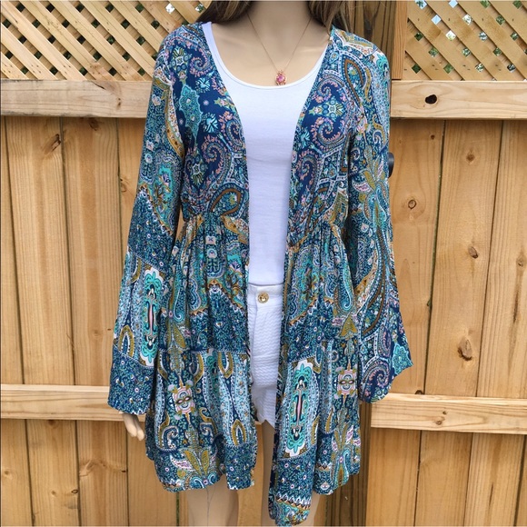 PRICED TO SELL. KIMONO - Picture 5 of 8